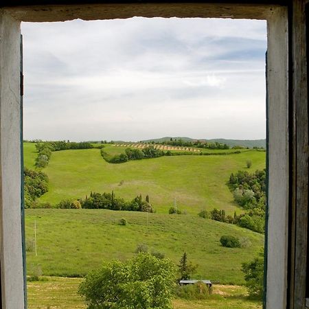 Agriturismo Fontesettimena Appartamento Rondine- Appartamento Capriolo โวลแตร์รา ภายนอก รูปภาพ